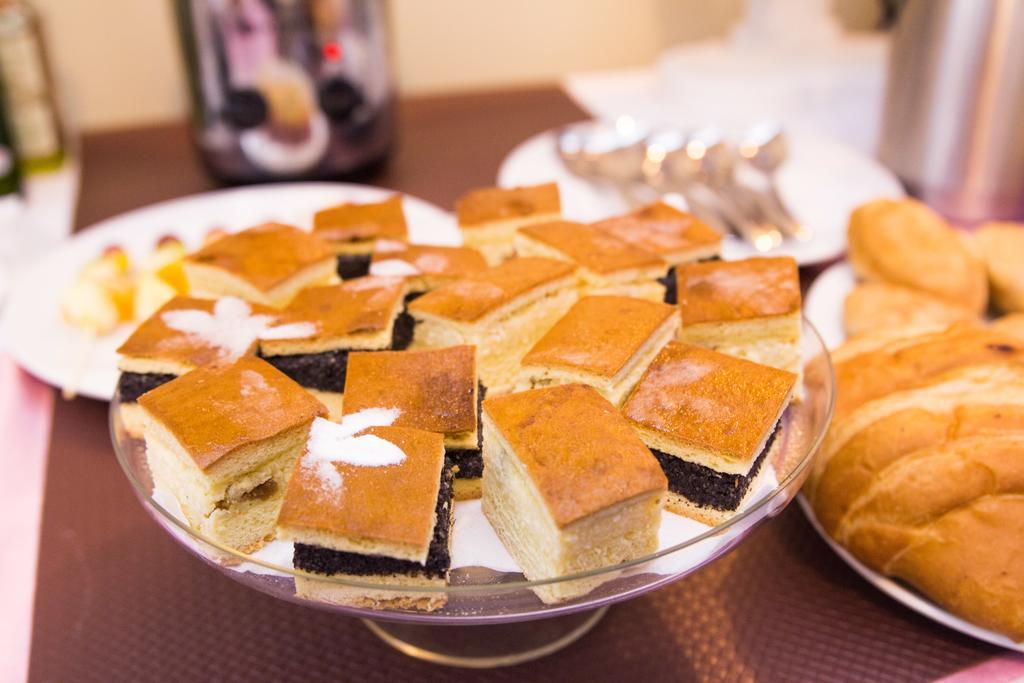 安提莫斯膳食公寓 Băile Felix 外观 照片